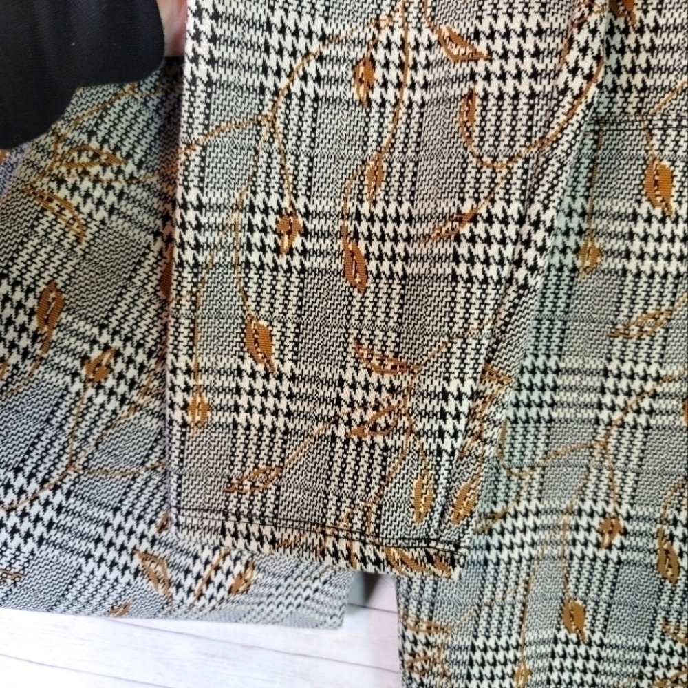 LYSSE PLAID LEGGINGS W GOLD LEAF PRINT DESIGN, SZ SMALL - Picture 4 of 12